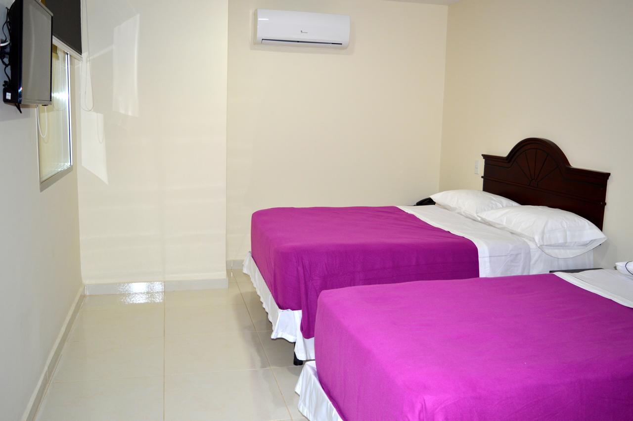 Sol Caribe Hotel Soledad Екстериор снимка